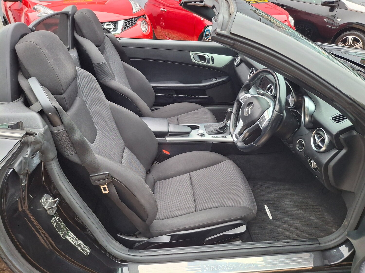 Used Mercedes-Benz SLK 2014 for sale - 76232344: Photo 17