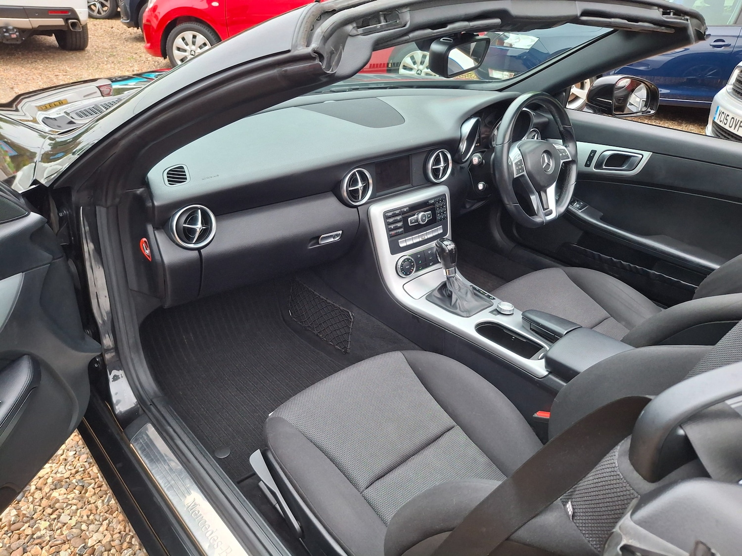 Used Mercedes-Benz SLK 2014 for sale - 76232344: Photo 18