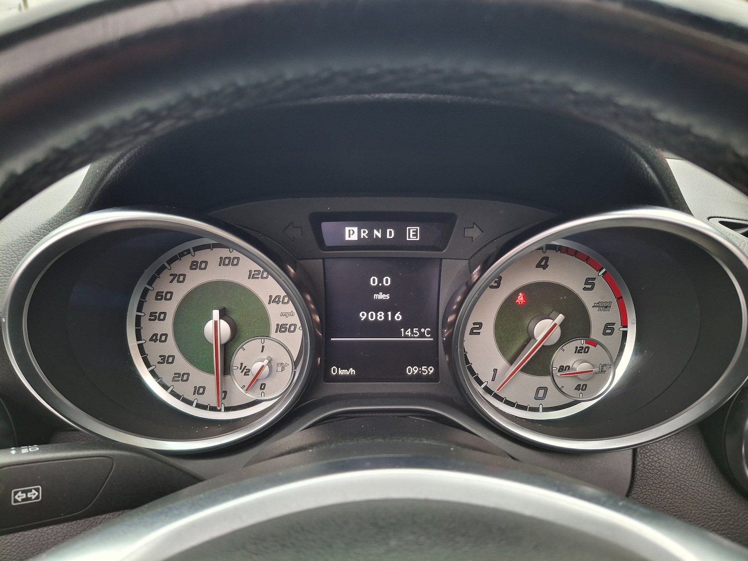 Used Mercedes-Benz SLK 2014 for sale - 76232344: Photo 22