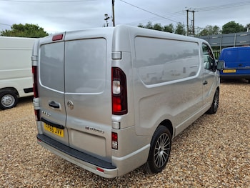 Used Vauxhall Vivaro 2016 for sale - 78769842: Photo