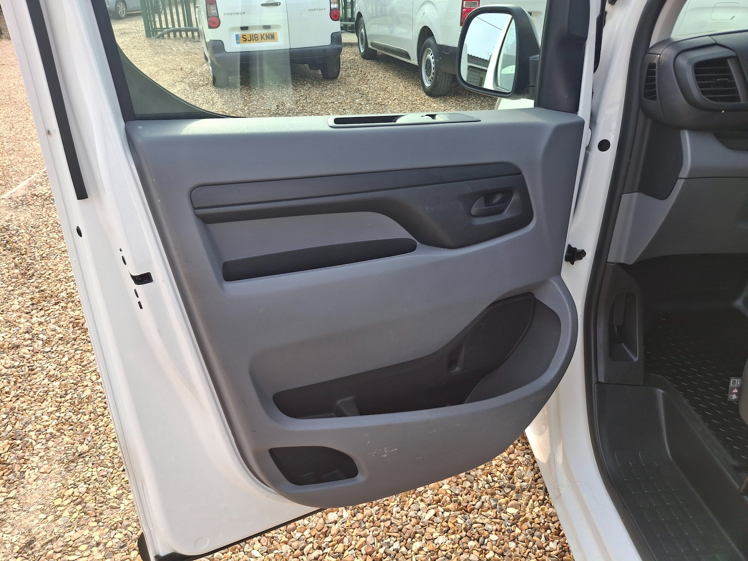 Used Citroen Dispatch 2021 for sale - 77526290: Photo 14