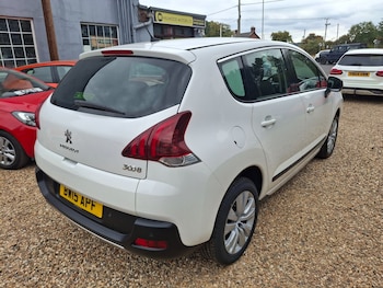 Used Peugeot 3008 2015 for sale - 79514360: Photo