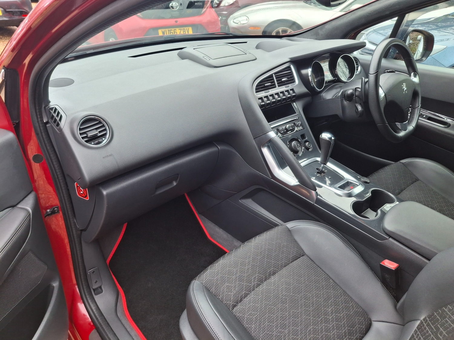 Used Peugeot 3008 2015 for sale - 77603811: Photo 12