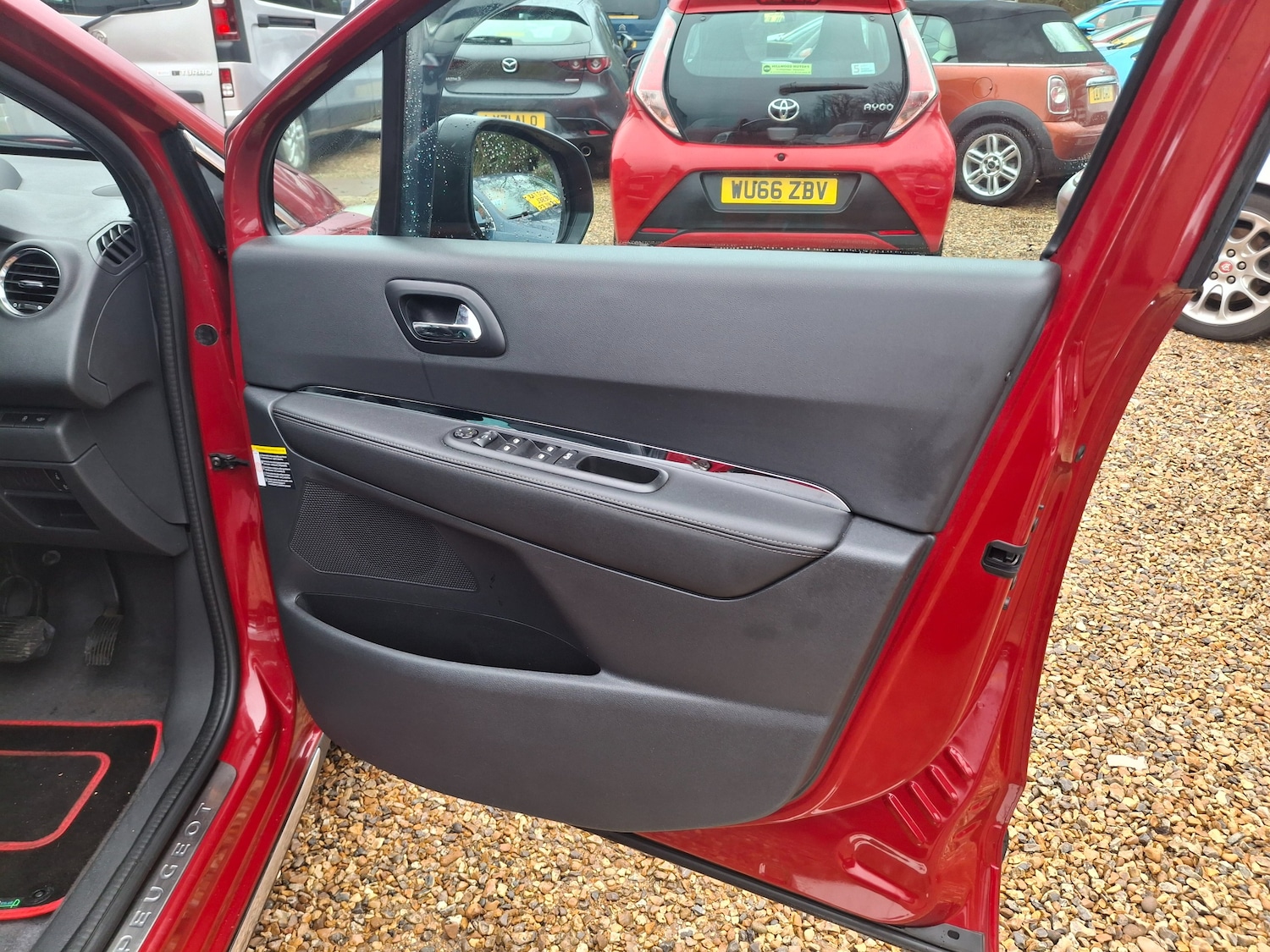 Used Peugeot 3008 2015 for sale - 77603811: Photo 17