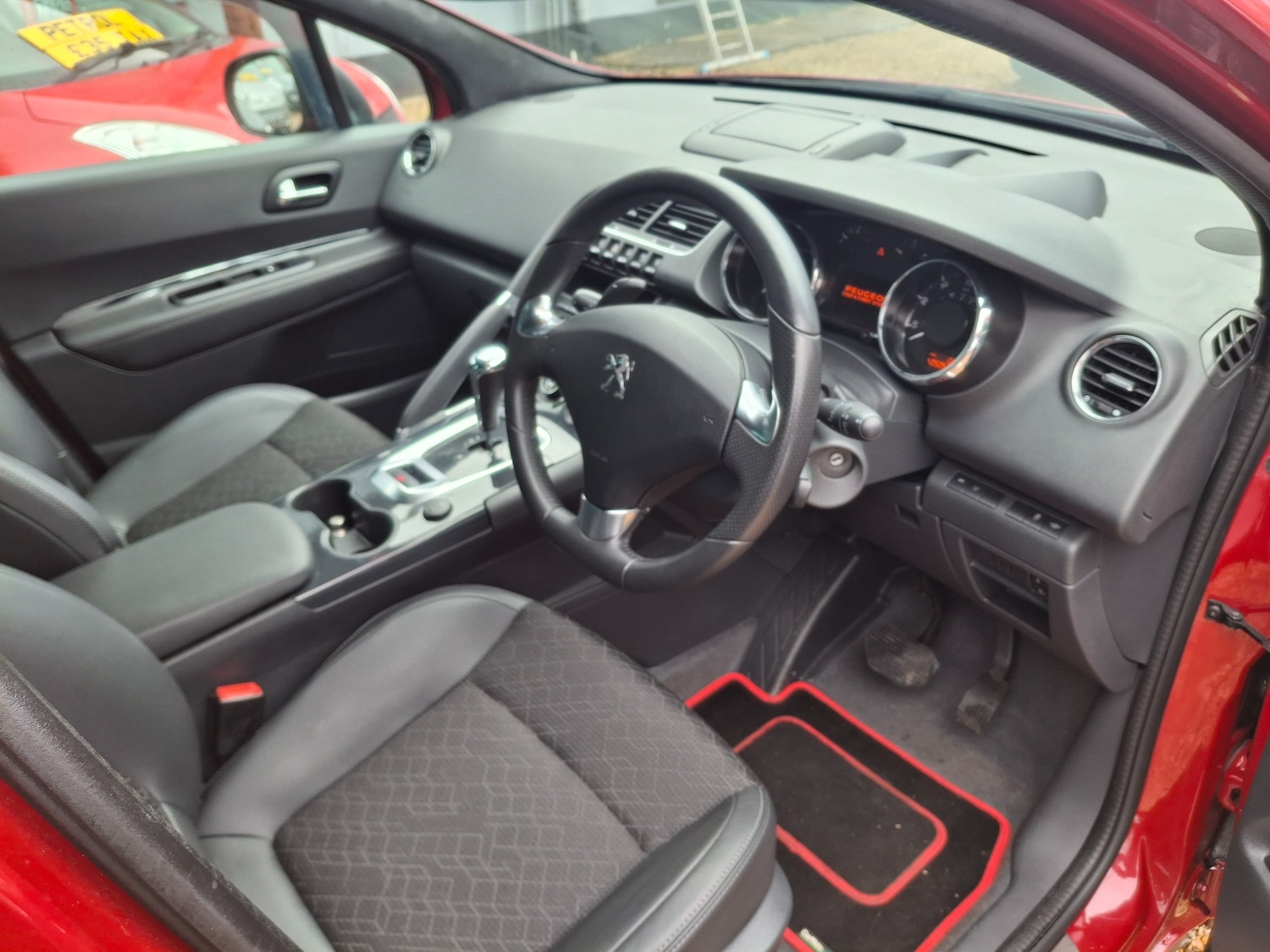 Used Peugeot 3008 2015 for sale - 77603811: Photo 9