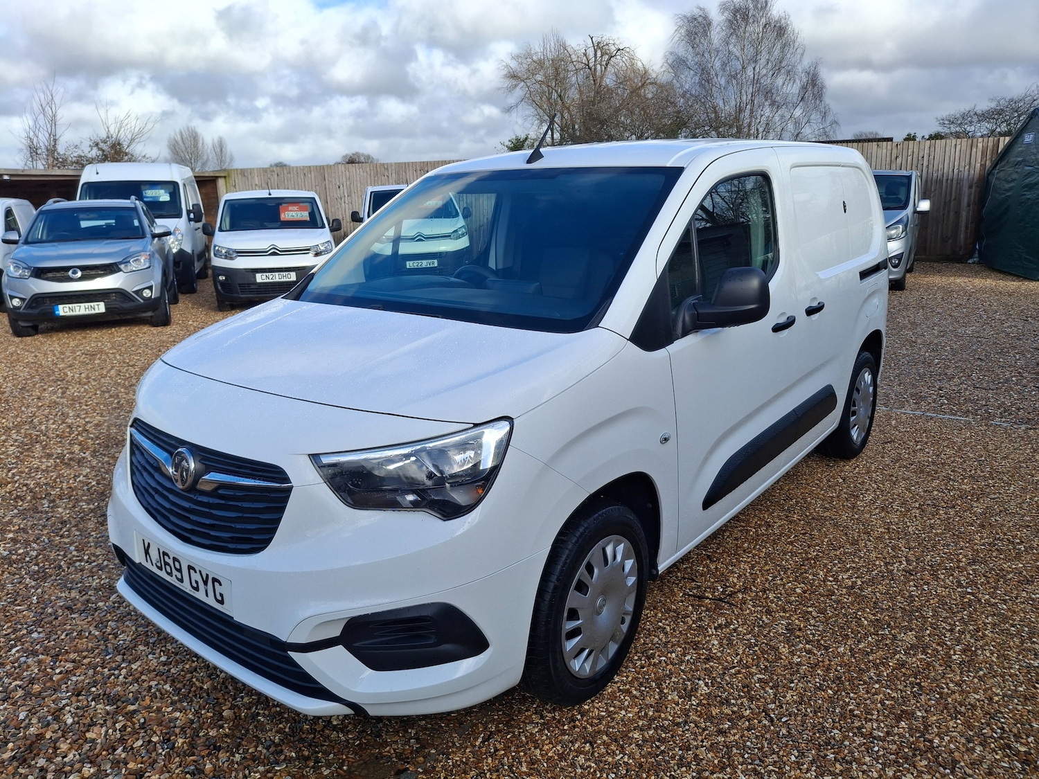 Used Vauxhall Combo 2020 for sale - 77301638: Photo 2