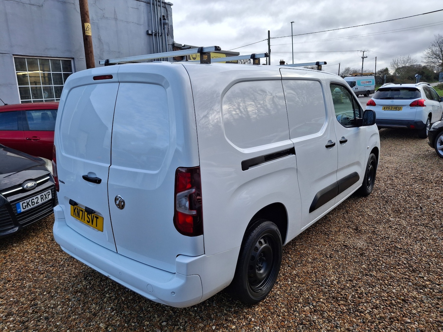 Used Vauxhall Combo 2021 for sale - 76625708: Photo 3