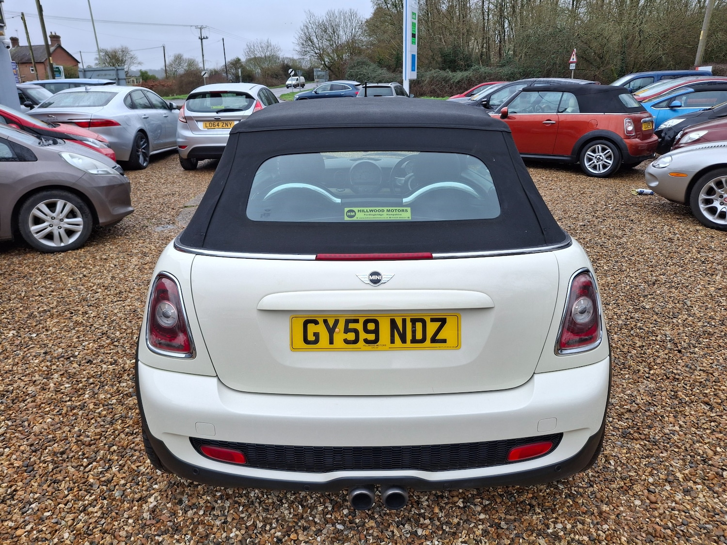 Used MINI Convertible 2009 for sale - 77692019: Photo 11