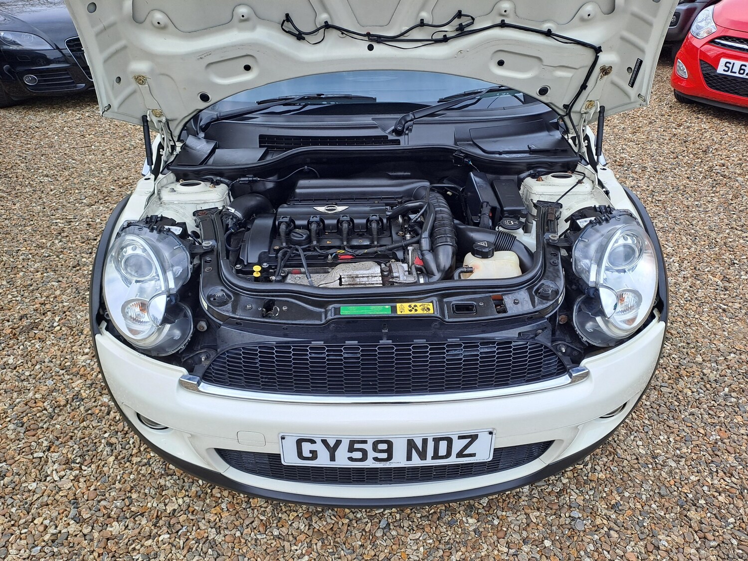 Used MINI Convertible 2009 for sale - 77692019: Photo 32