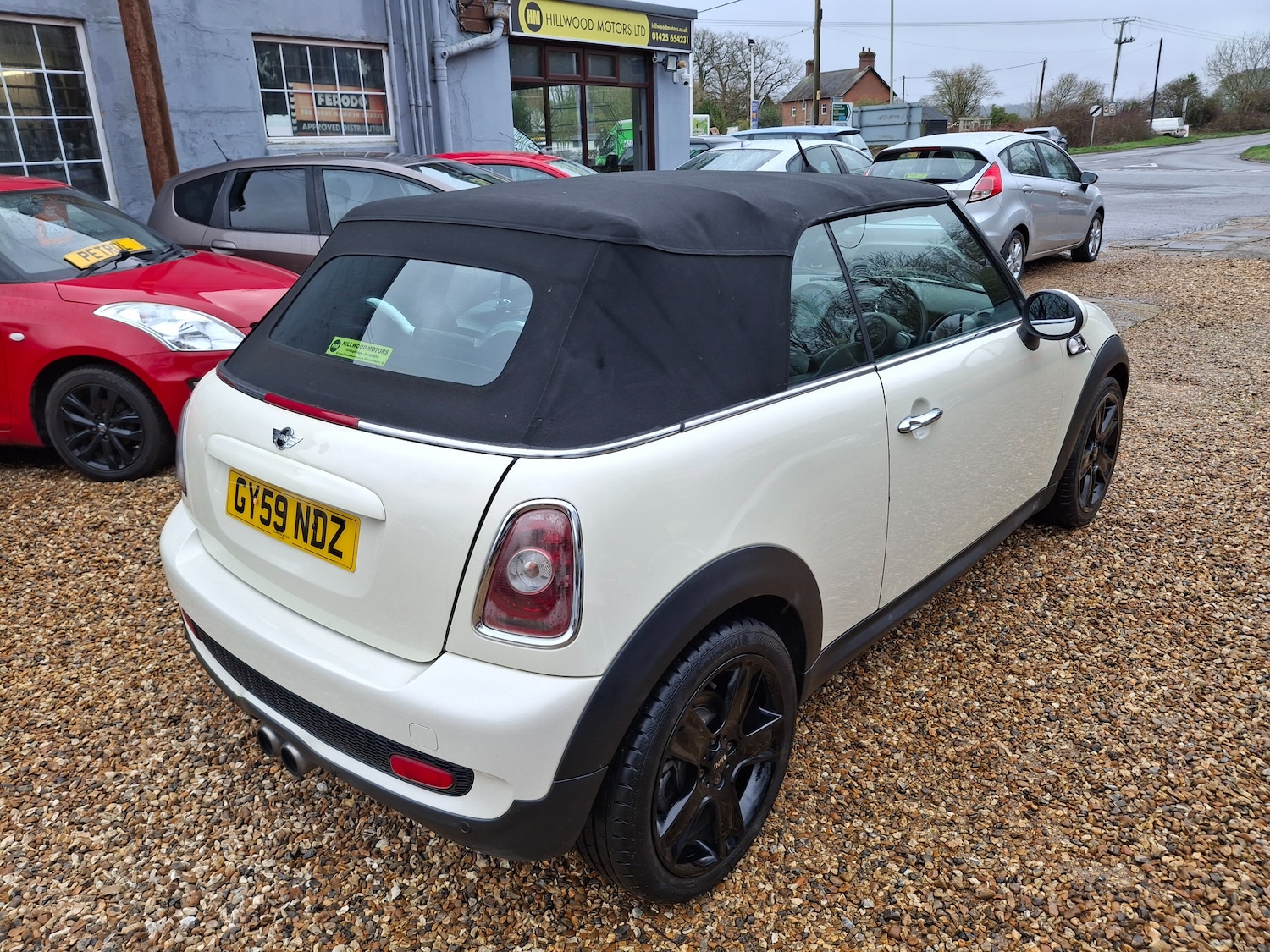 Used MINI Convertible 2009 for sale - 77692019: Photo 6