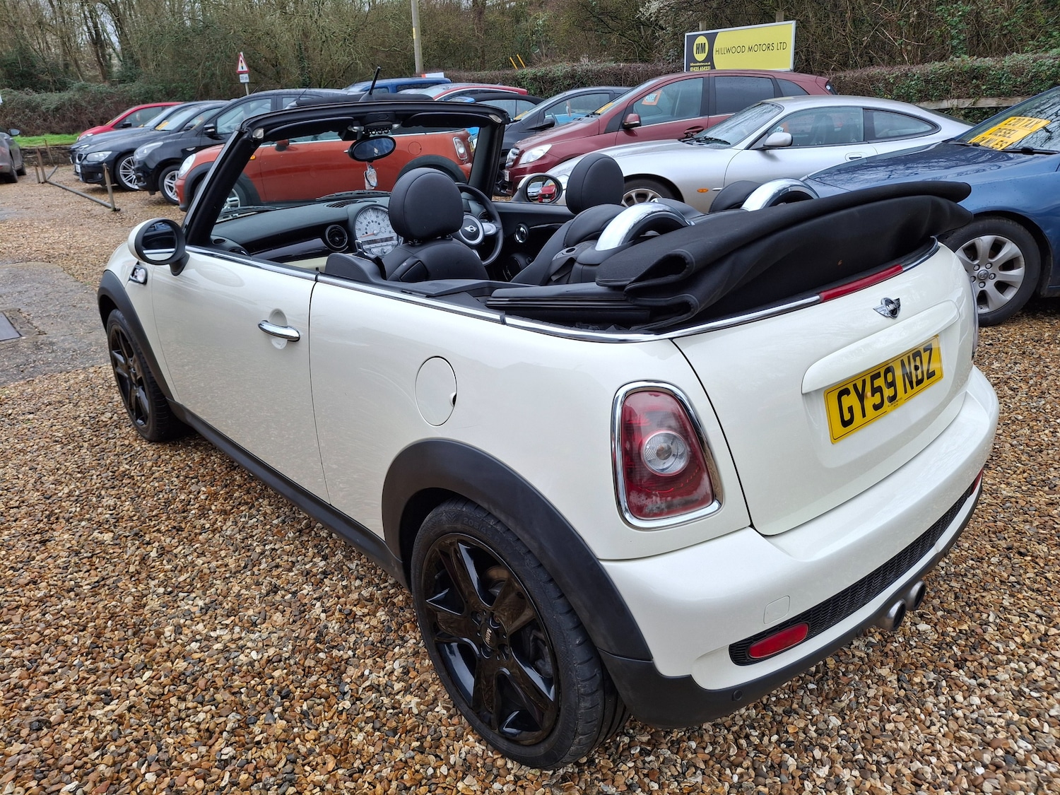 Used MINI Convertible 2009 for sale - 77692019: Photo 7