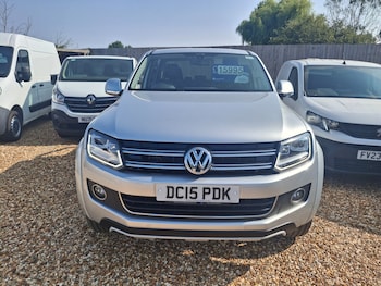 Used Volkswagen Amarok 2015 for sale - 79143197: Photo