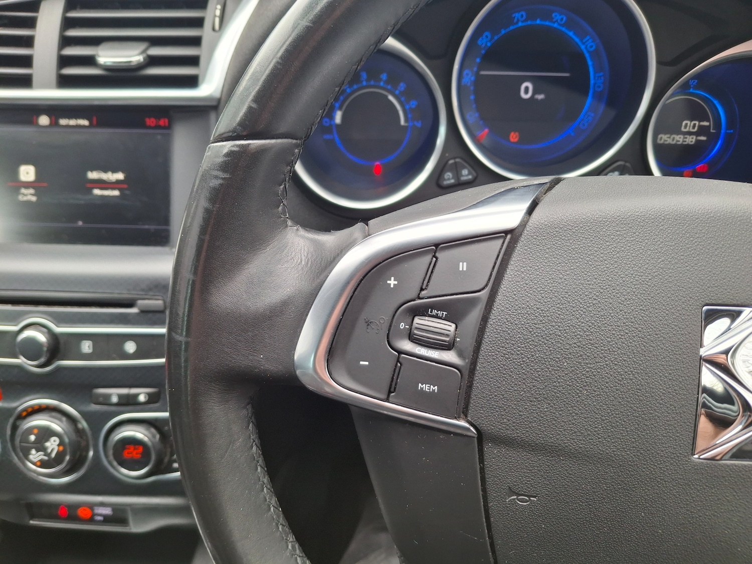 Used DS Automobiles DS 4 2017 for sale - 77916249: Photo 25