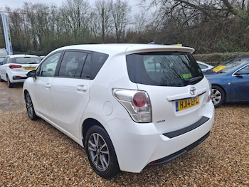 Used Toyota Verso 2014 for sale - 77307728: Photo