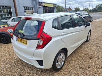 Used Honda Jazz 2015 for sale - 79592498: Photo