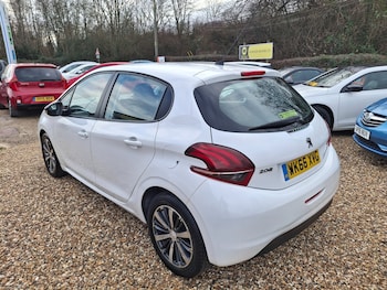 Used Peugeot 208 2016 for sale - 77187633: Photo
