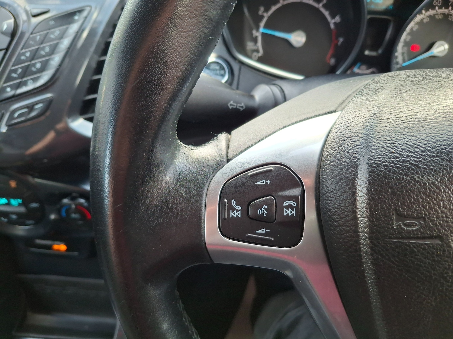 Used Ford Ecosport 2017 for sale - 78029054: Photo 24