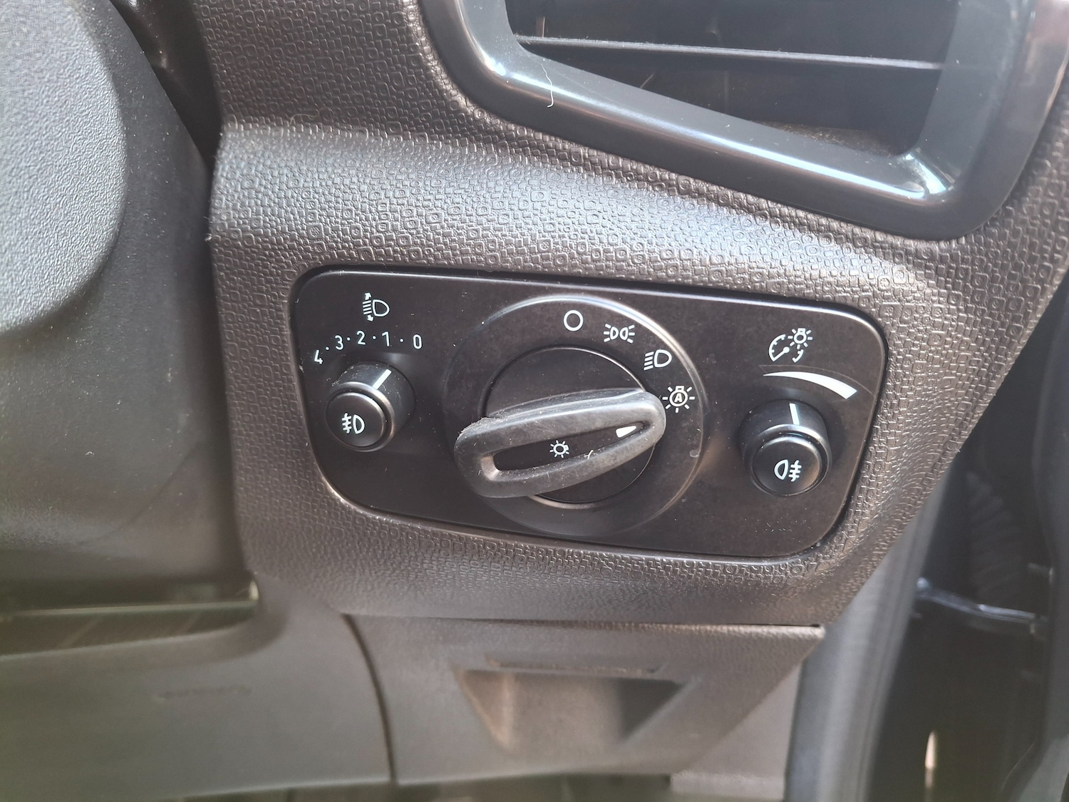 Used Ford Ecosport 2017 for sale - 78029054: Photo 26