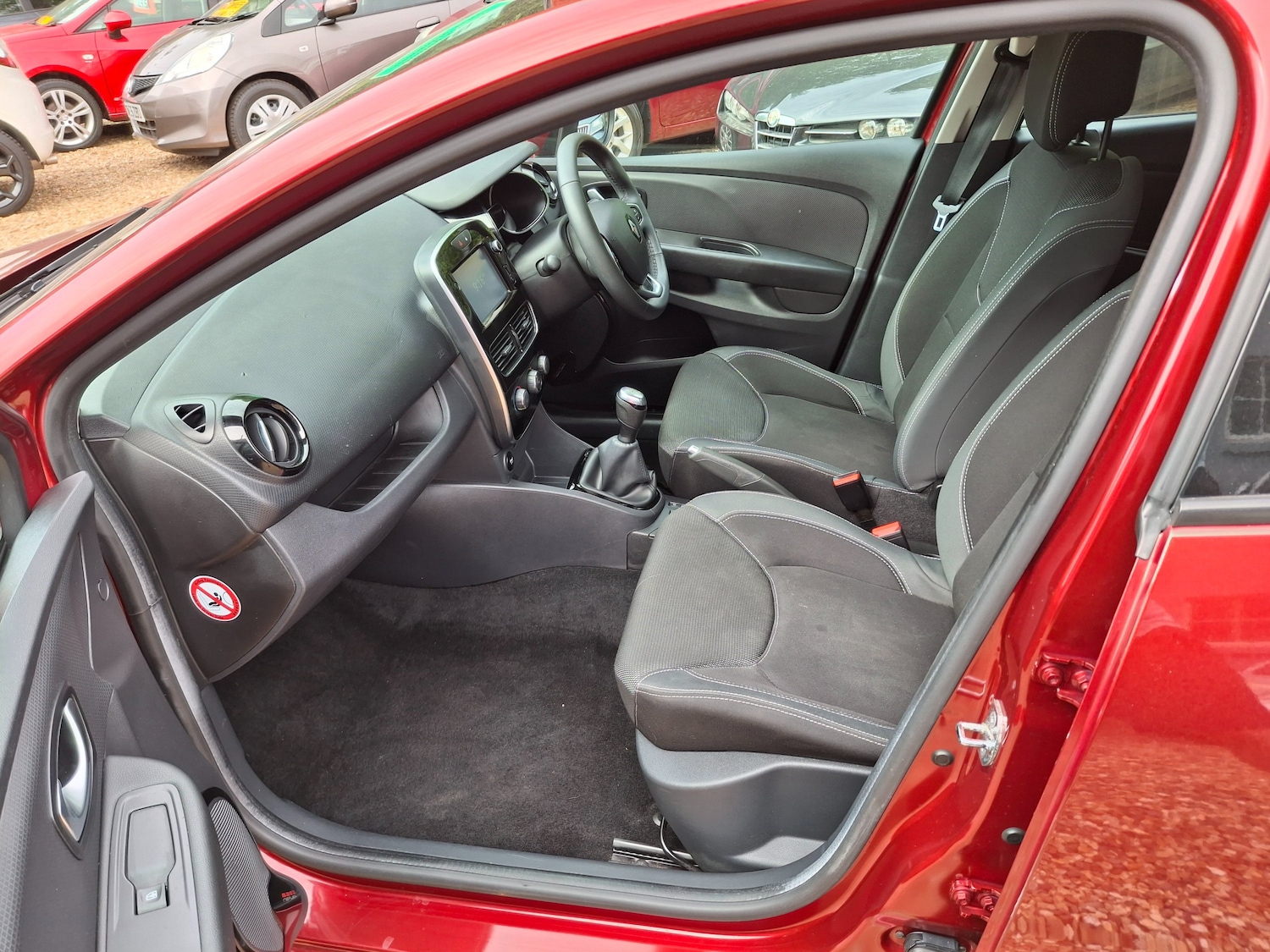 Used Renault Clio 2017 for sale - 77355167: Photo 14