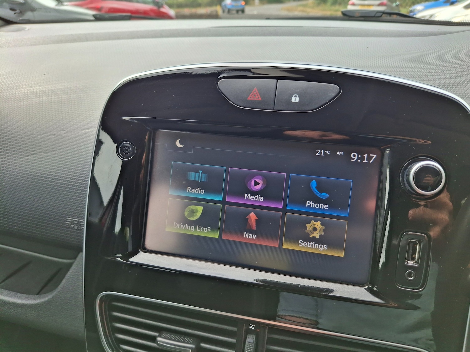 Used Renault Clio 2017 for sale - 77355167: Photo 20