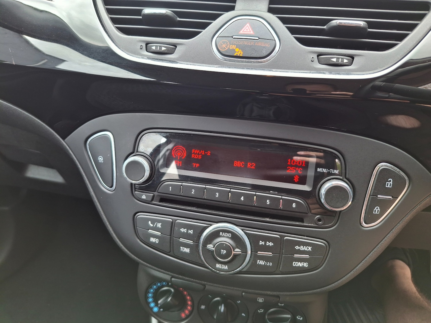 Used Vauxhall Corsa 2017 for sale - 77685876: Photo 17