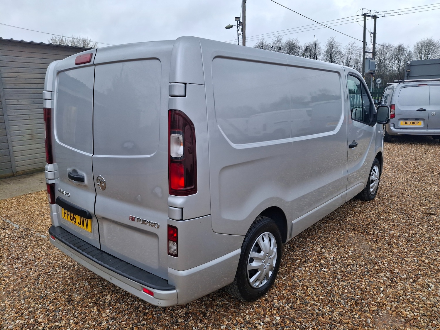 Used Vauxhall Vivaro 2016 for sale - 77327232: Photo 3