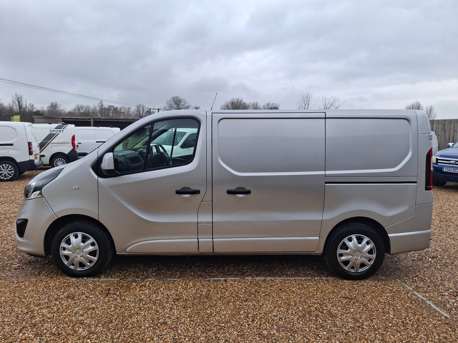 Used Vauxhall Vivaro 2016 for sale - 77327232: Photo 7