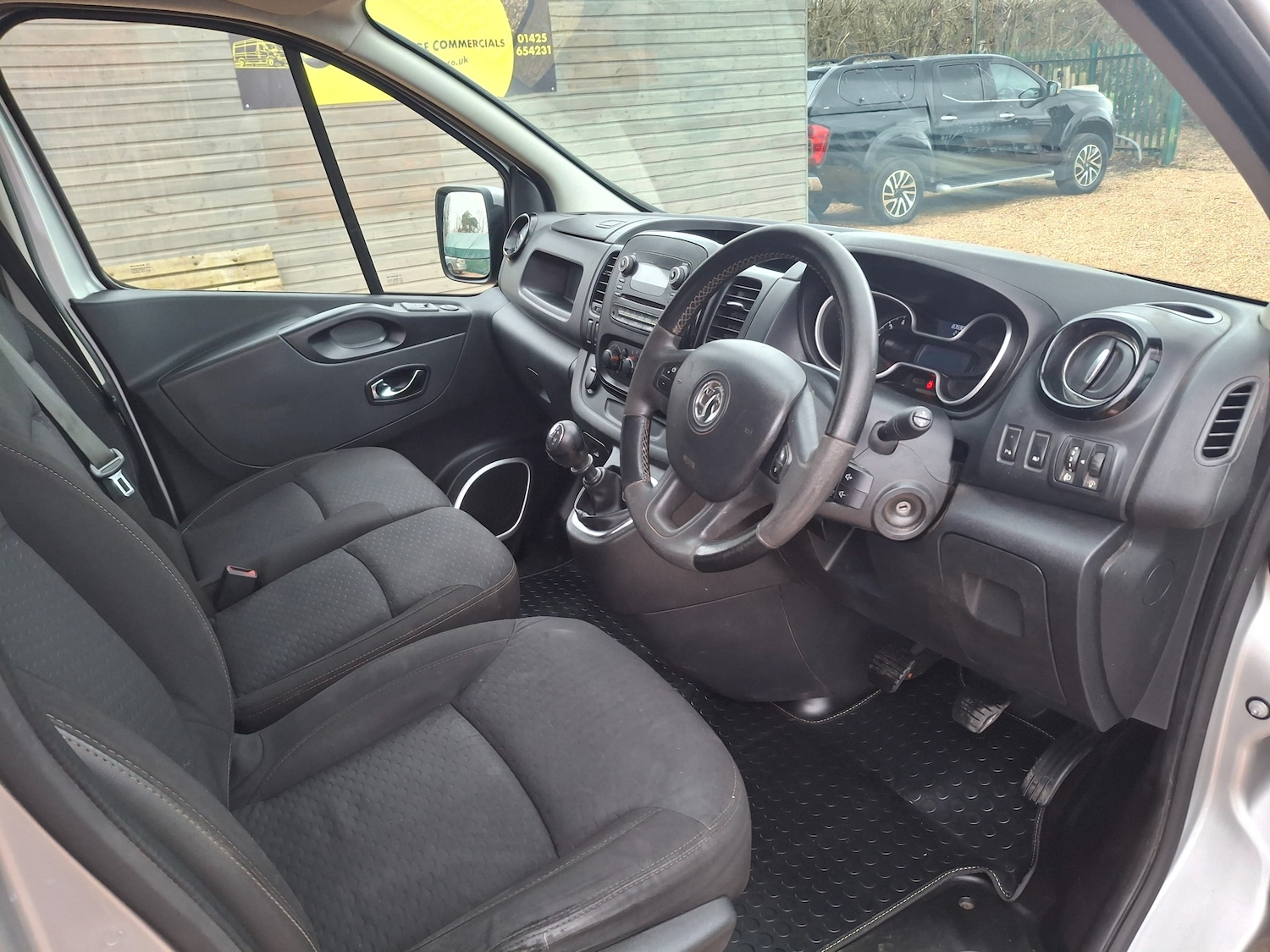 Used Vauxhall Vivaro 2016 for sale - 77327232: Photo 9