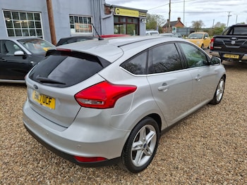 Used Ford Focus 2017 for sale - 78141029: Photo