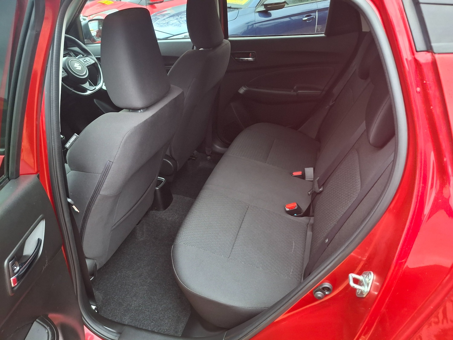 Used Suzuki Swift 2018 for sale - 76505086: Photo 14