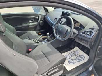 Used Renault Megane 2015 for sale - 74948109: Photo