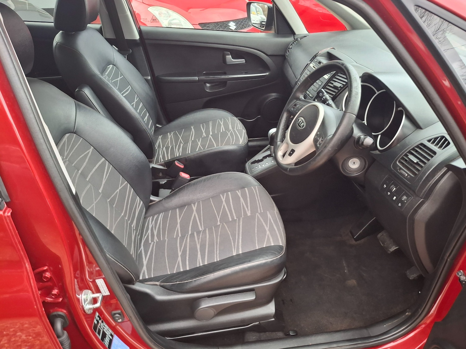 Used Kia Venga 2012 for sale - 77546209: Photo 10