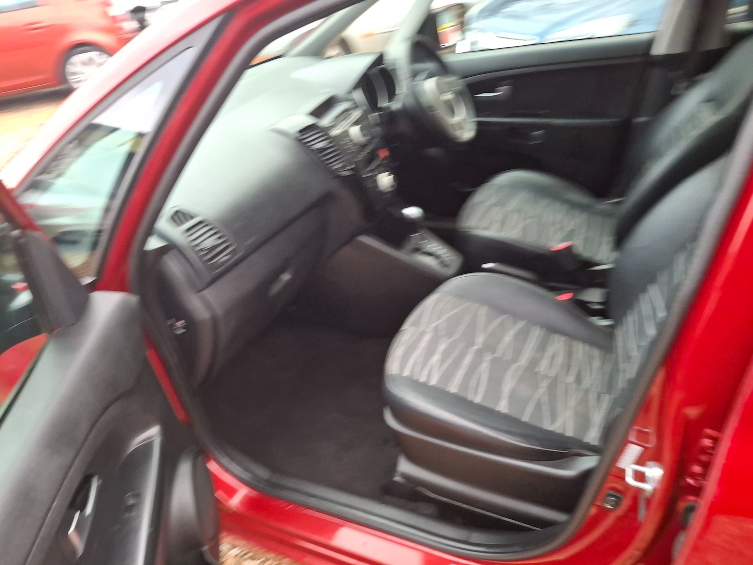 Used Kia Venga 2012 for sale - 77546209: Photo 13