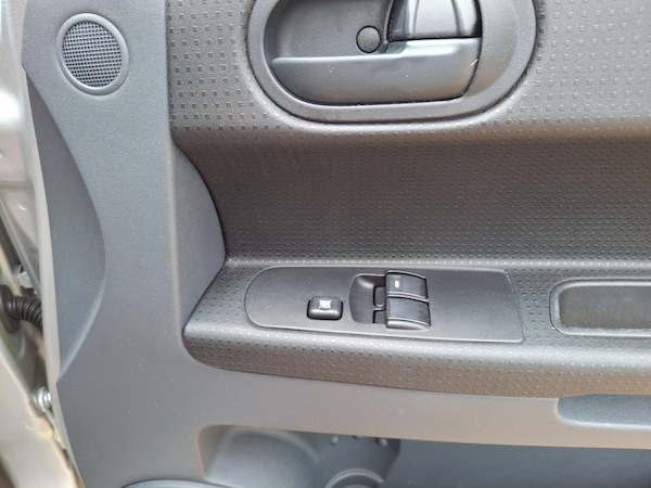 Used Mitsubishi Colt 2011 for sale - 75216381: Photo 19