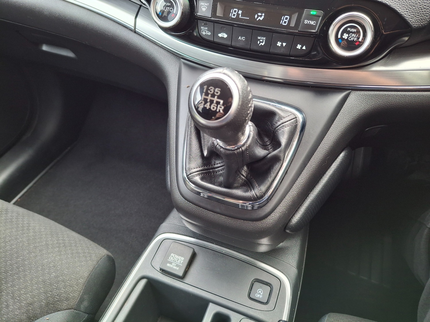 Used Honda CR-V 2017 for sale - 76224935: Photo 23