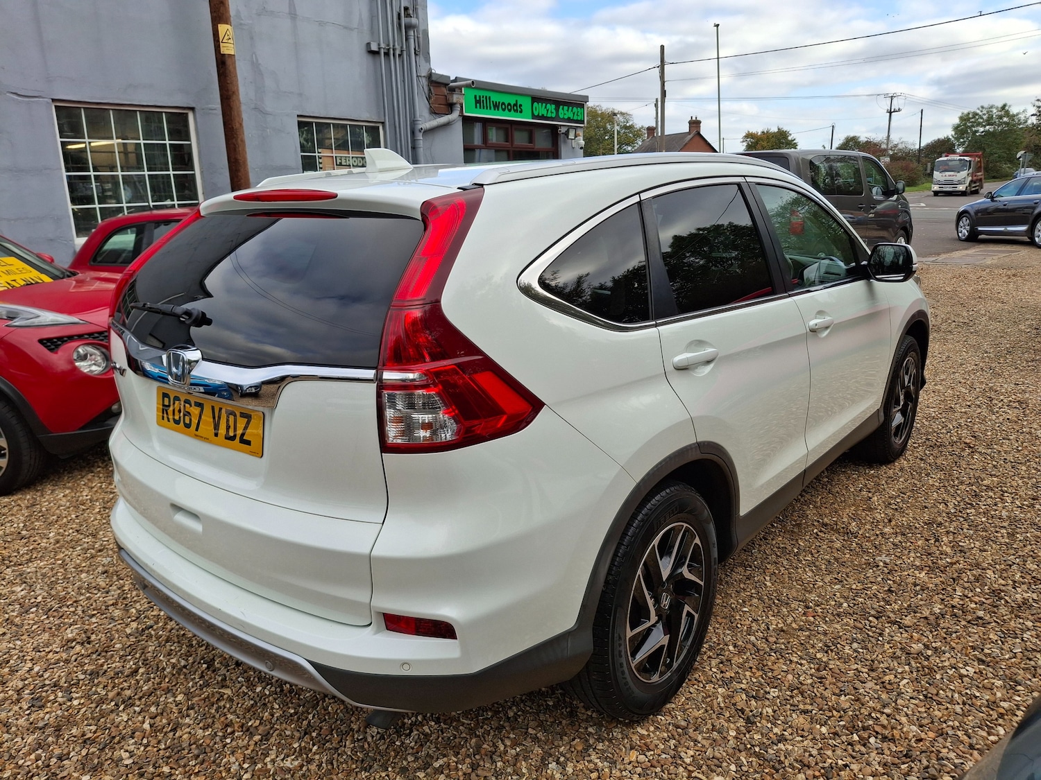 Used Honda CR-V 2017 for sale - 76224935: Photo 3