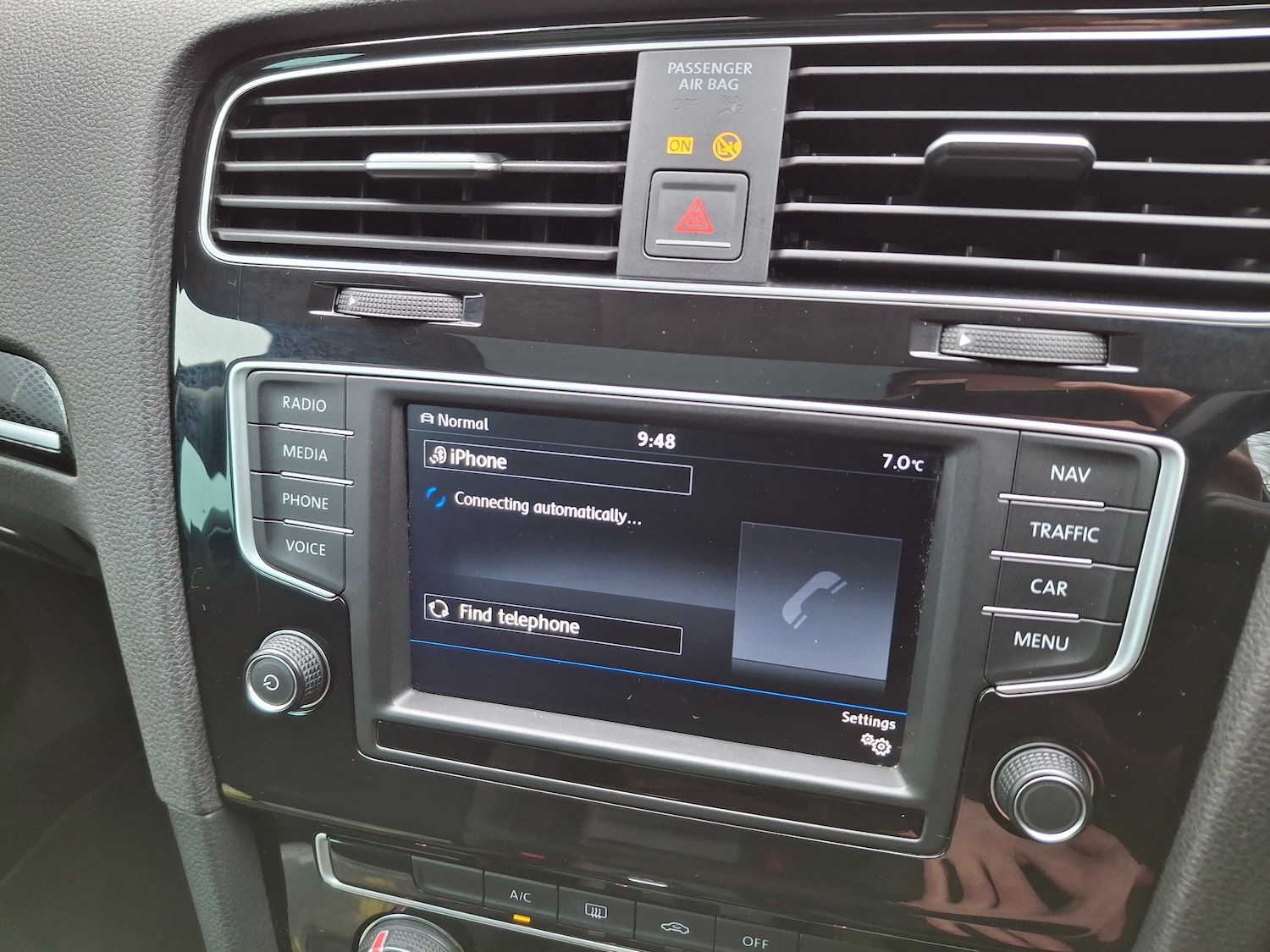 Used Volkswagen Golf 2017 for sale - 77685880: Photo 23