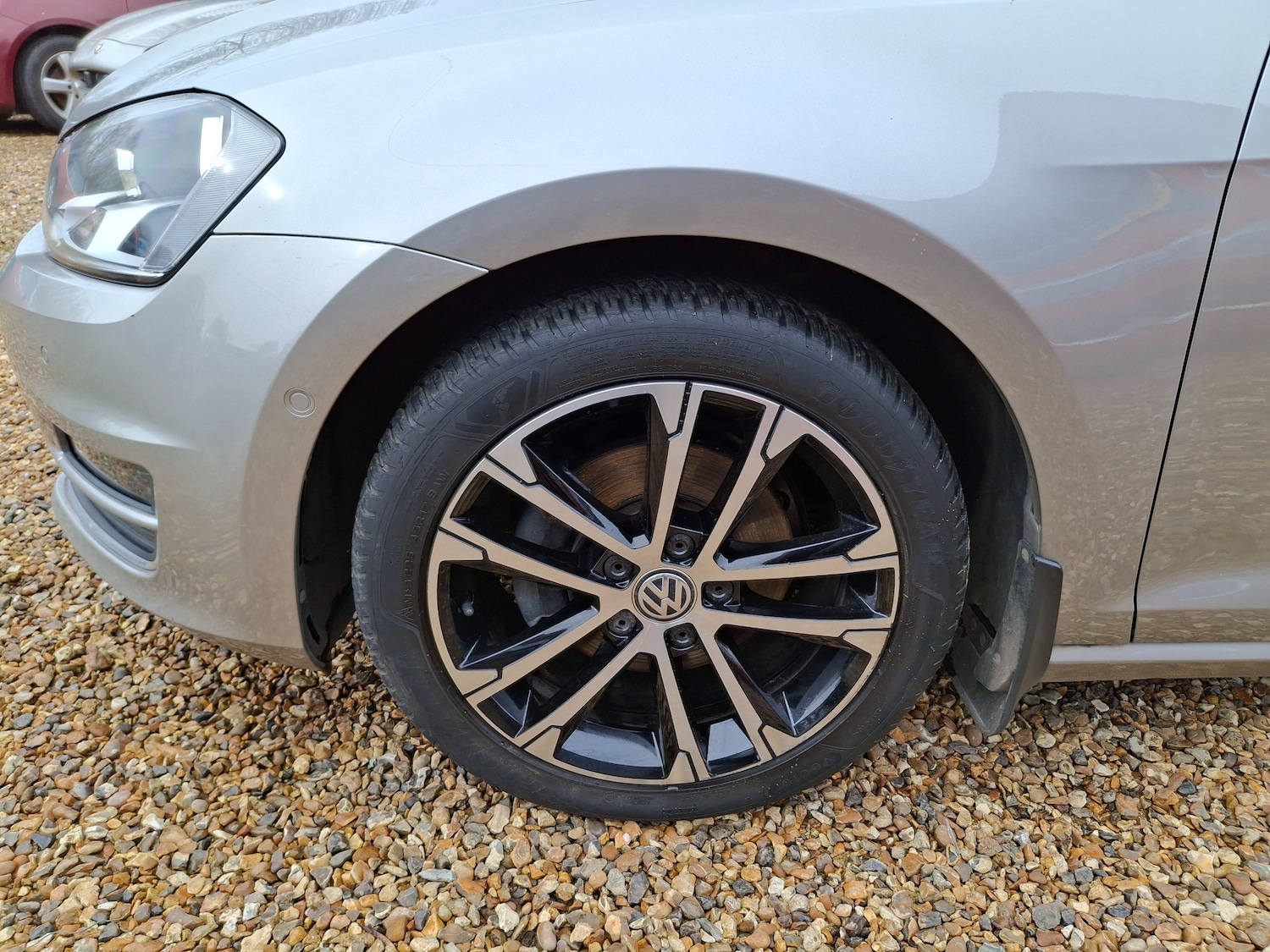 Used Volkswagen Golf 2017 for sale - 77685880: Photo 40