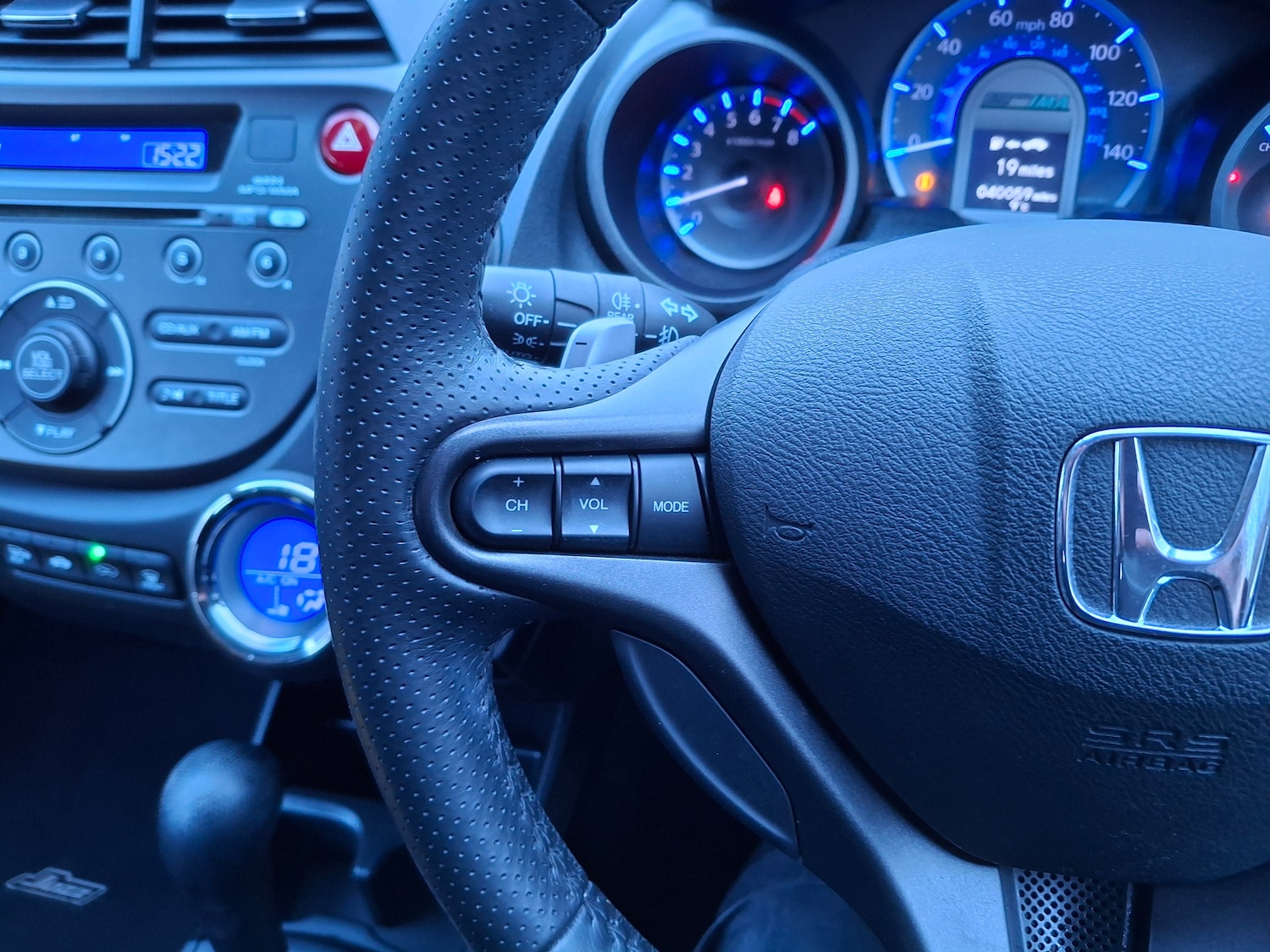 Used Honda Jazz 2014 for sale - 77301642: Photo 25