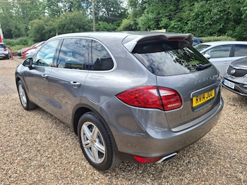 Used Porsche Cayenne 2014 for sale - 78920372: Photo