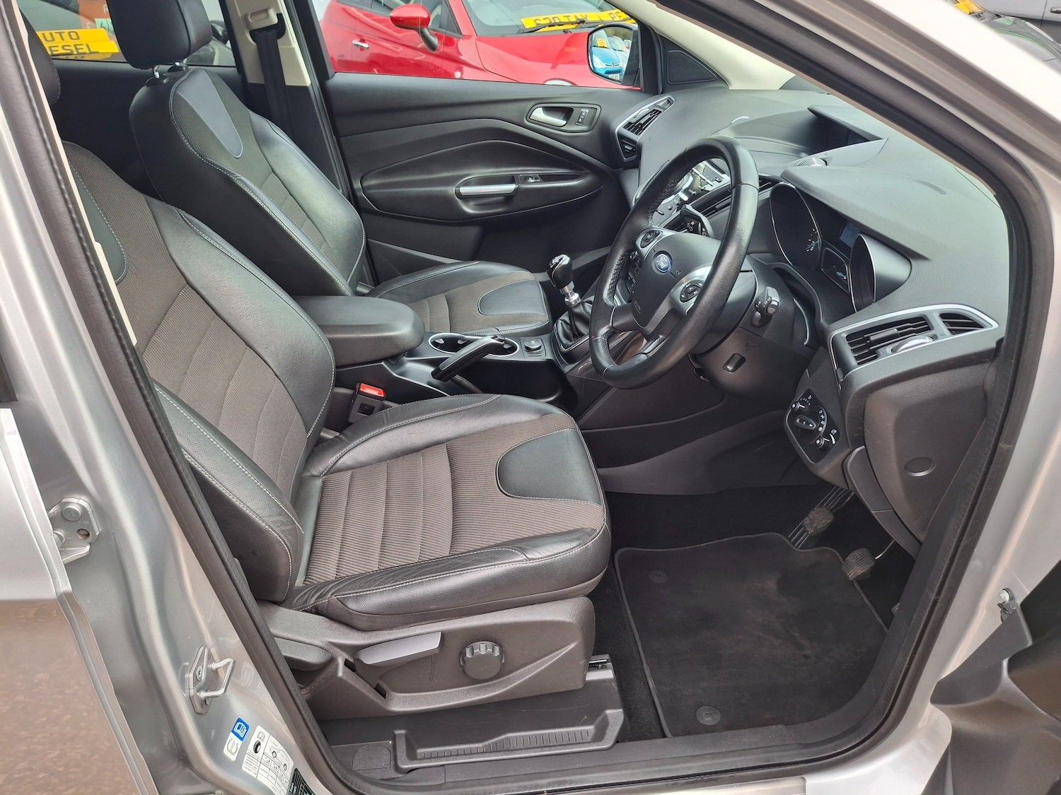 Used Ford Kuga 2015 for sale - 76346862: Photo 10