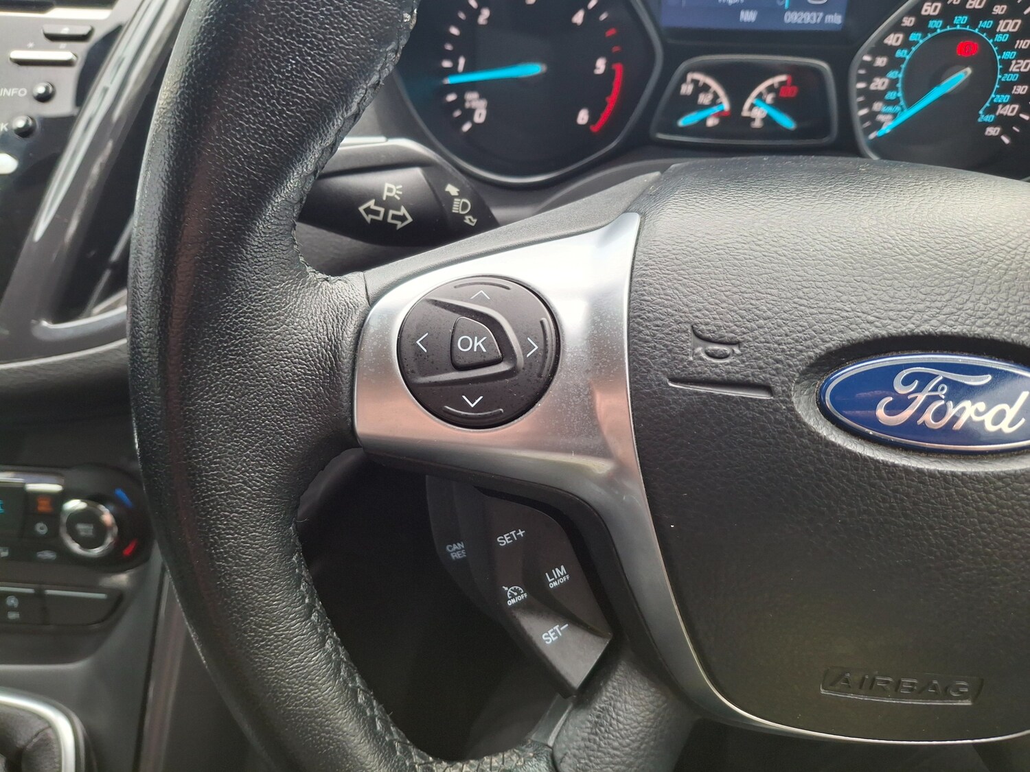 Used Ford Kuga 2015 for sale - 76346862: Photo 23