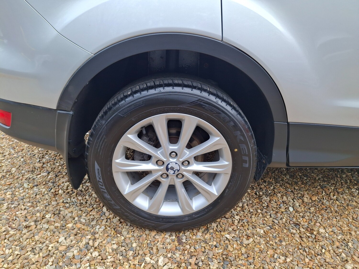 Used Ford Kuga 2015 for sale - 76346862: Photo 32