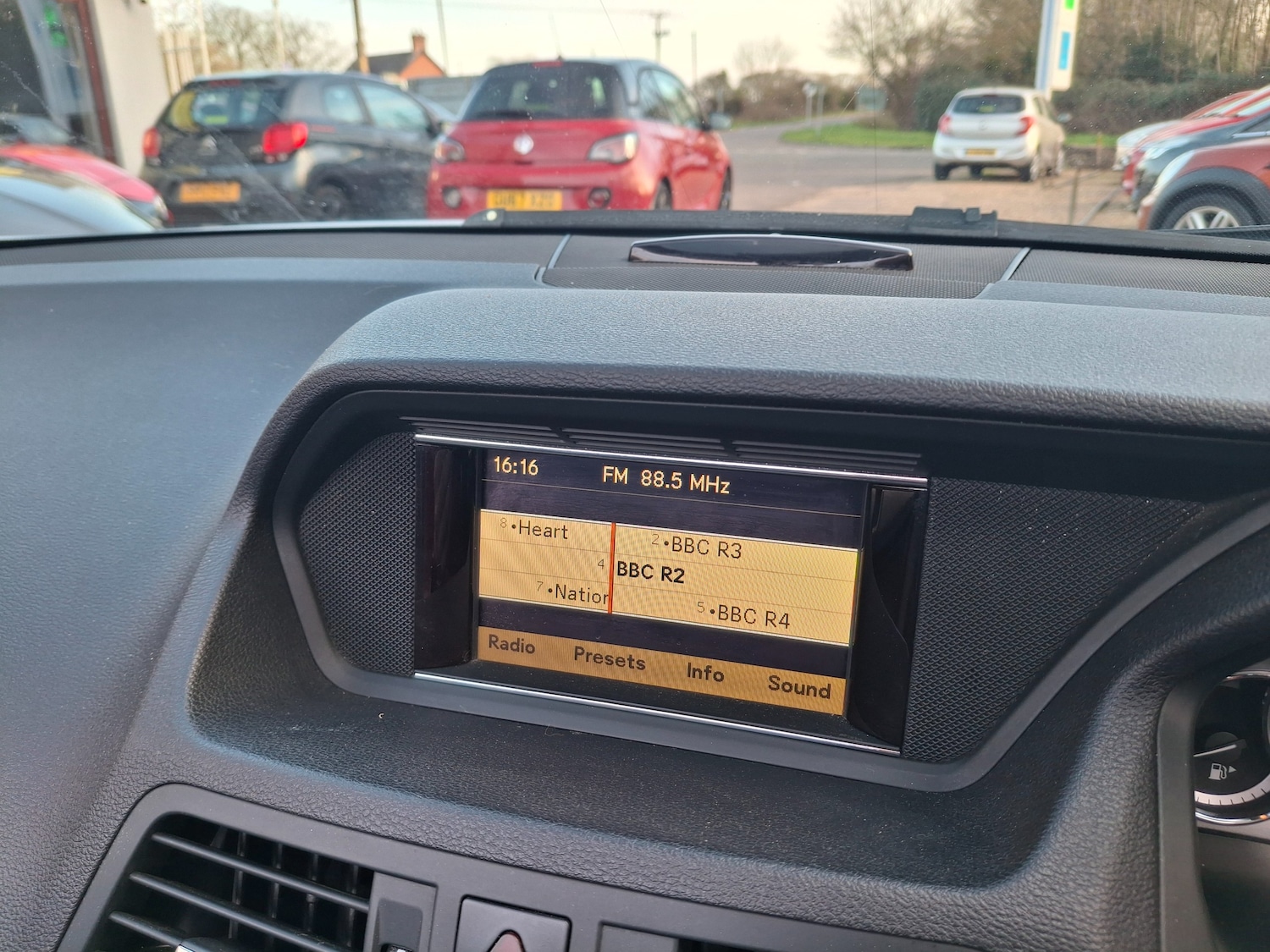 Used Mercedes-Benz E Class 2012 for sale - 77740158: Photo 27