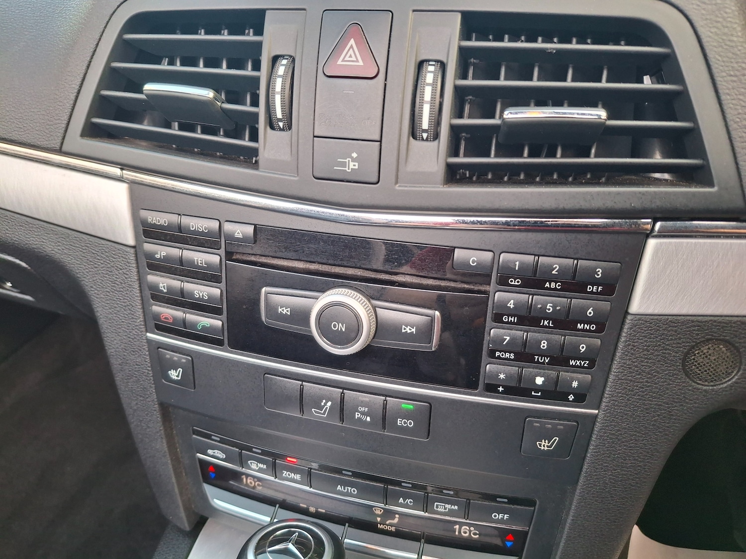 Used Mercedes-Benz E Class 2012 for sale - 77740158: Photo 29