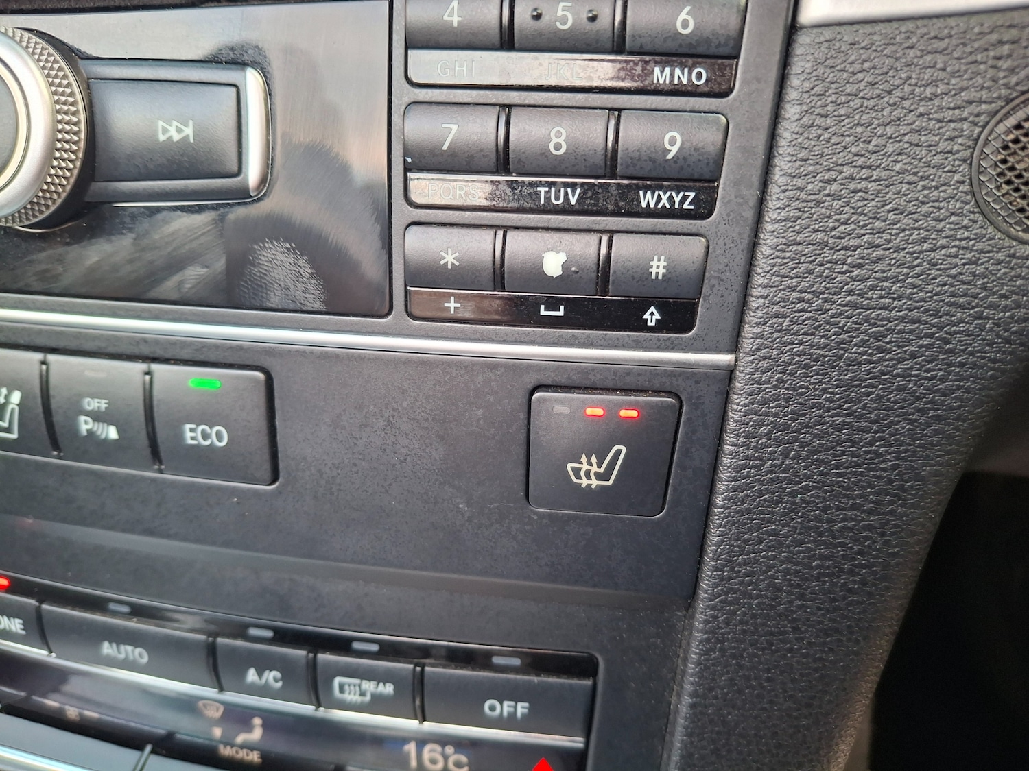 Used Mercedes-Benz E Class 2012 for sale - 77740158: Photo 30