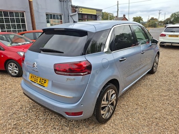 Used Citroen C4 Picasso 2016 for sale - 79351039: Photo