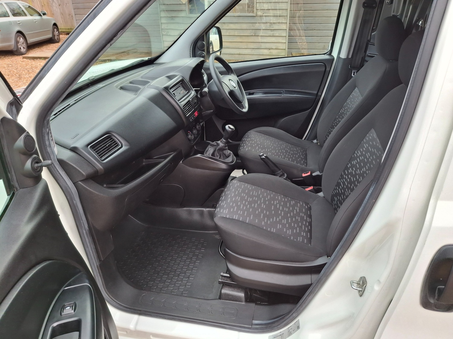 Used Vauxhall Combo 2018 for sale - 77145900: Photo 12