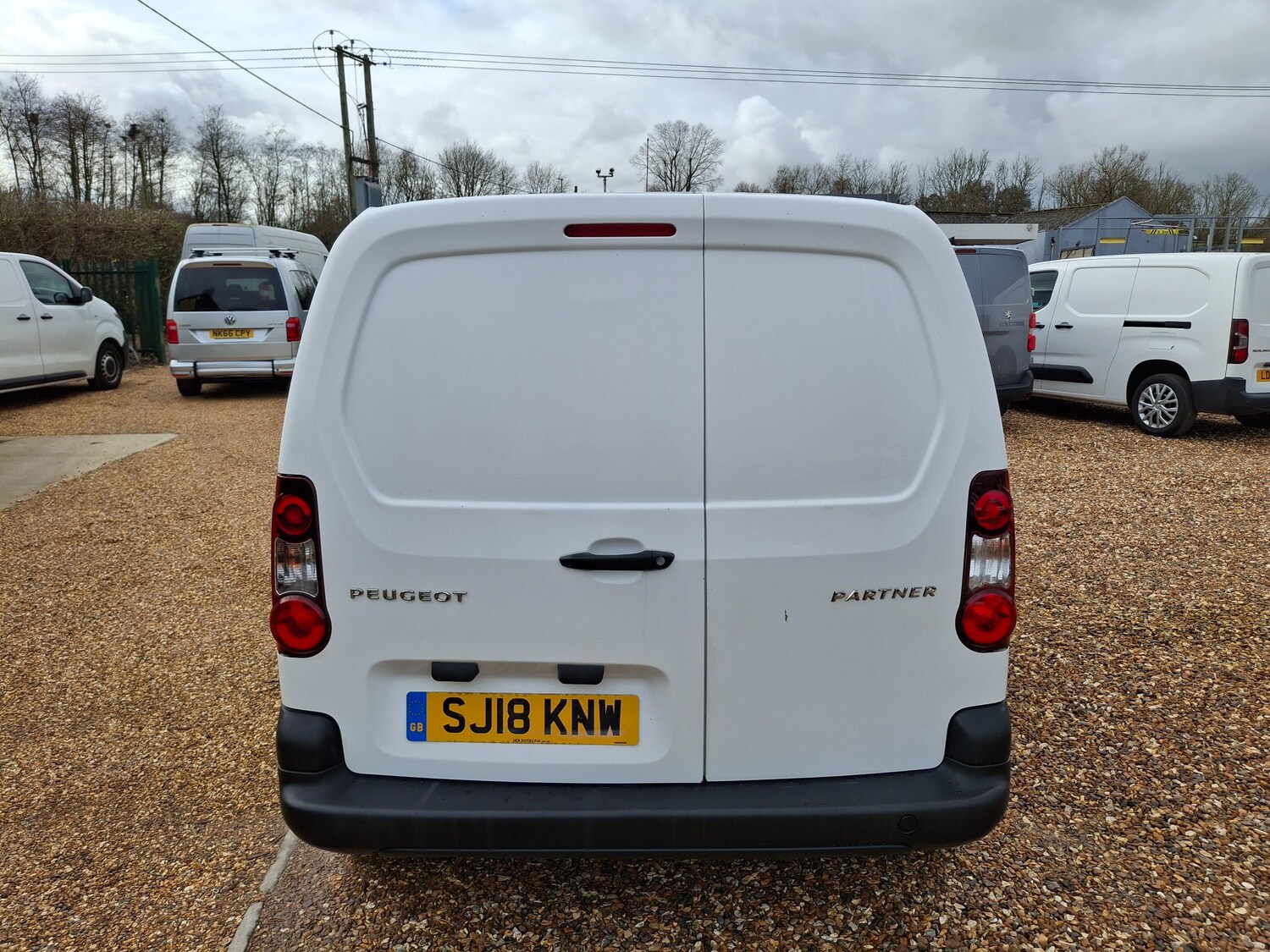 Used Peugeot Partner 2018 for sale - 77546205: Photo 6