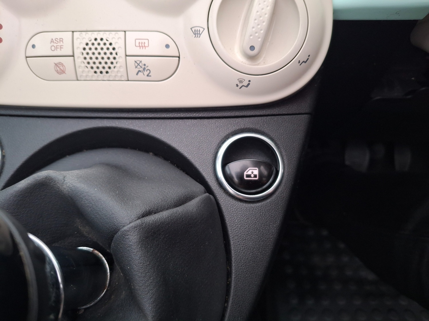 Used Fiat 500C 2019 for sale - 76625731: Photo 24